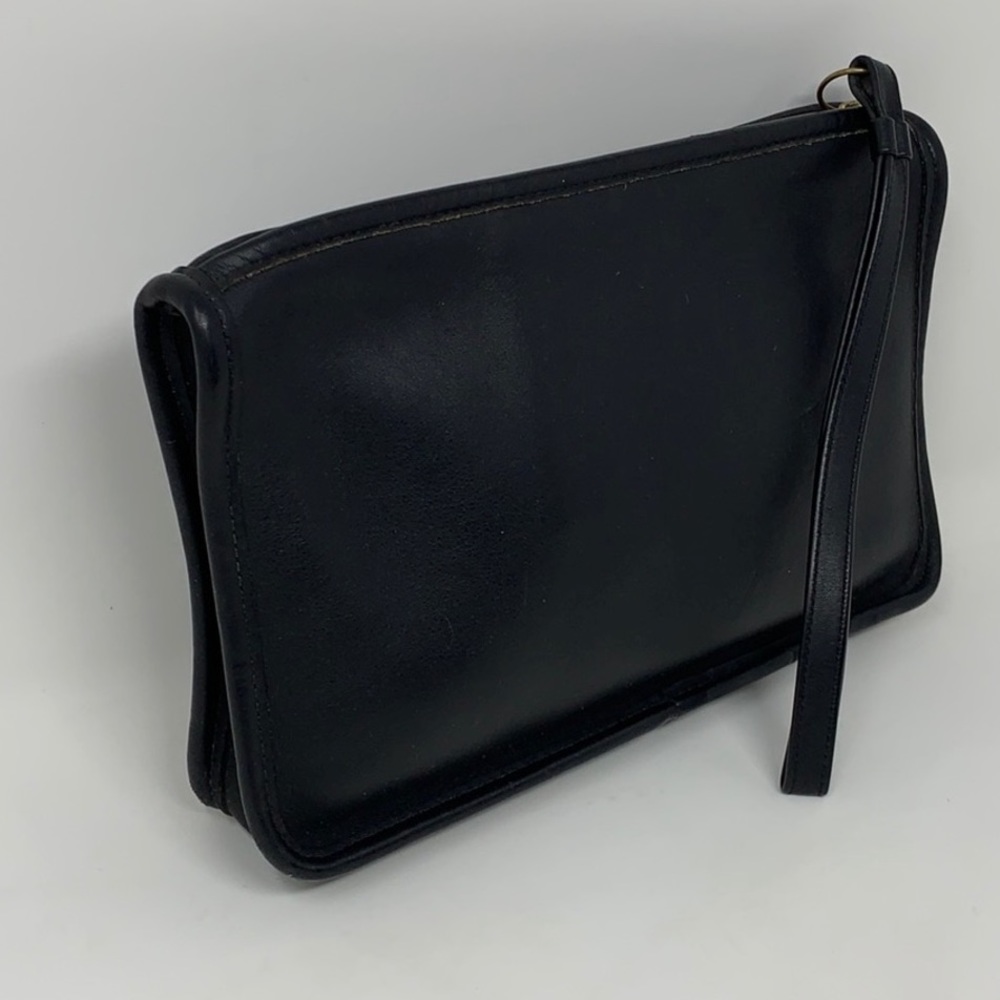 Vintage Coach Black Leather Wristlet / Clutch Style No. 9972